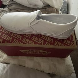 White Vans Slip On