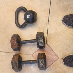 Weights  Set Of 30 Pounds  And A Cattlebel 15 Pounds.  120 Total. 
