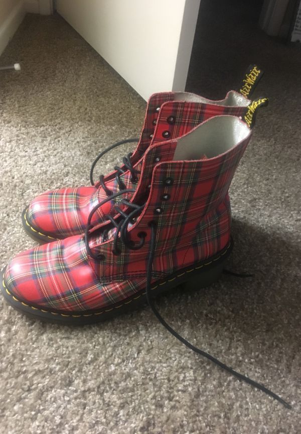 buy doc martens near me