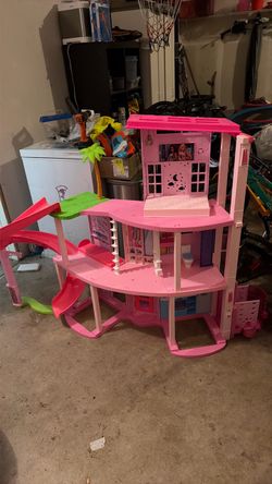 Barbie dream house