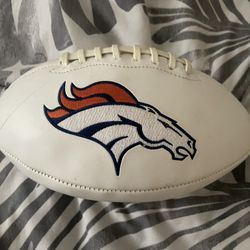 Championship Classic Broncos Football 