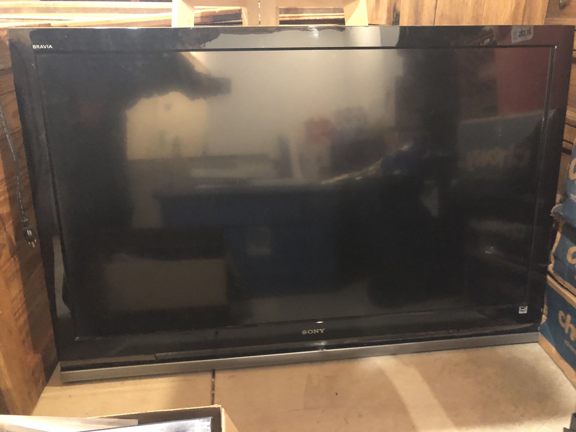 Sony Bravia 52’ W Series LCD TV