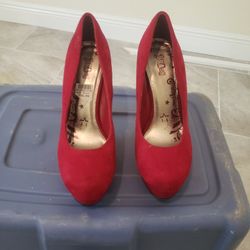 Heels Size 8 And A Half