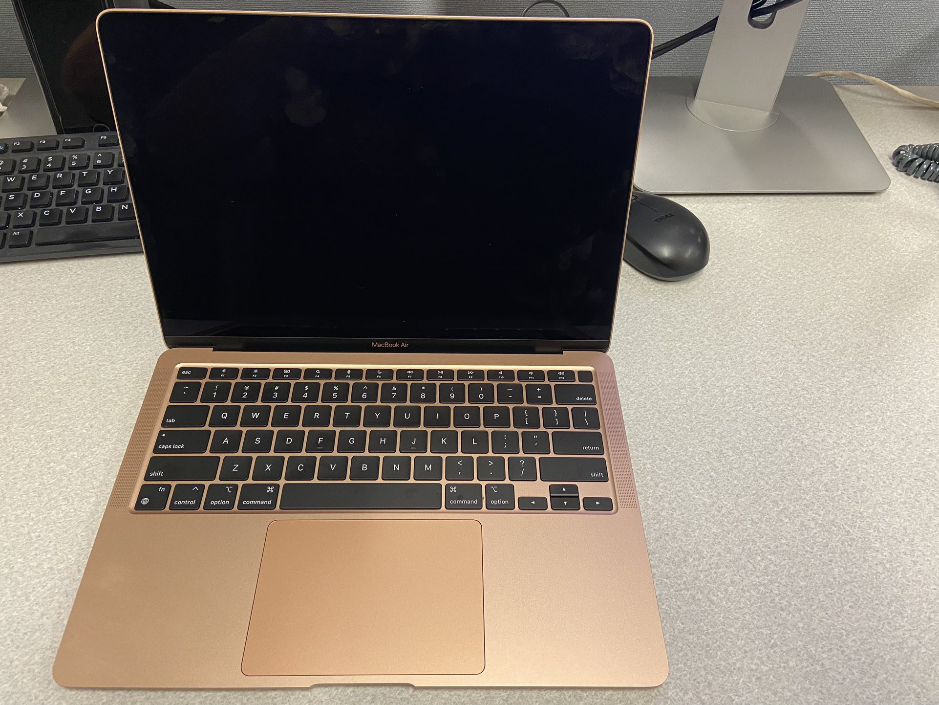 13 Inch MacBook Air With M1 Chip 