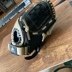 Adidas TS 9500 SDY 9.5” Glove RHT