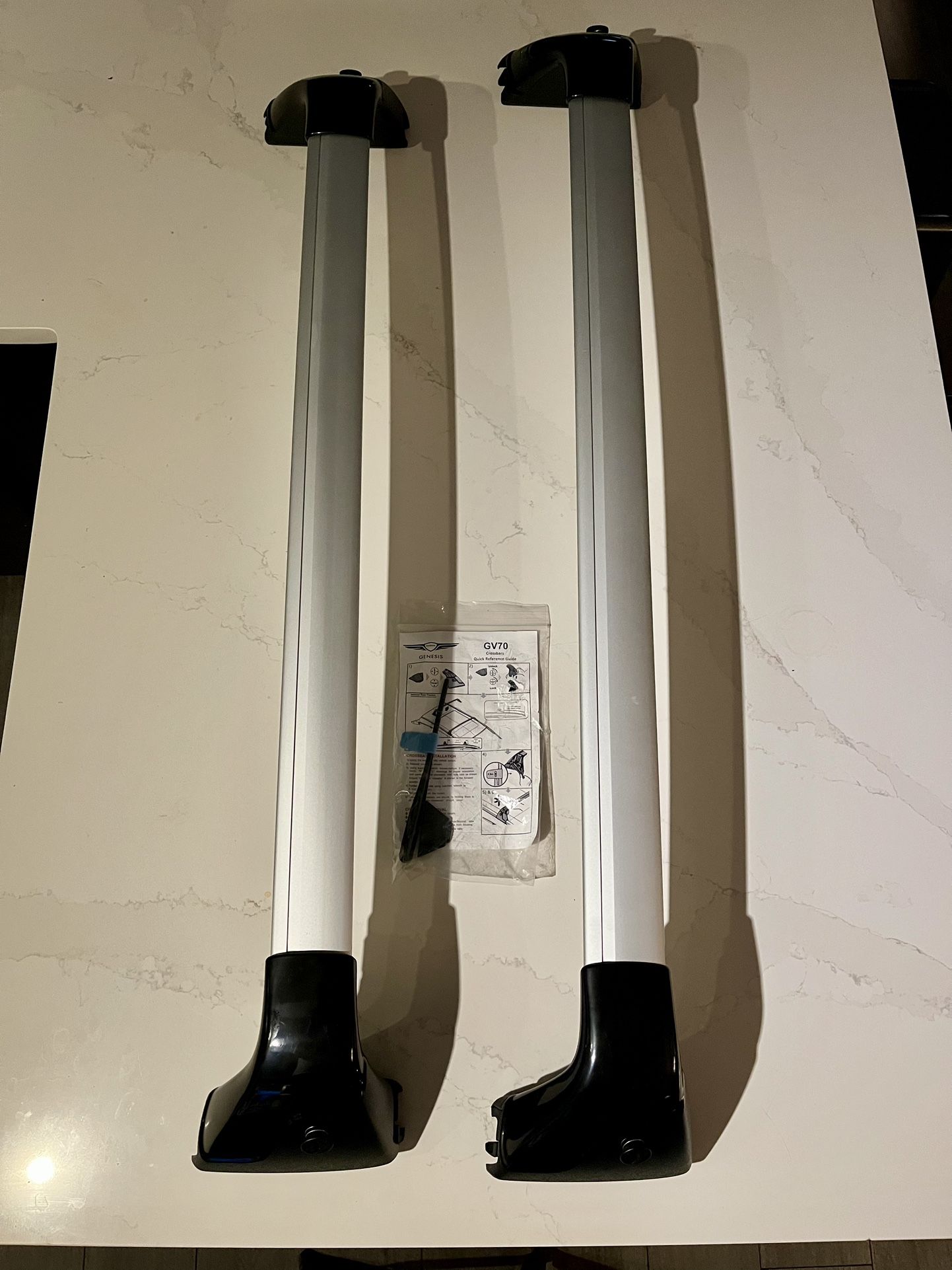 Genesis GV70 Roof Rack Crossbars