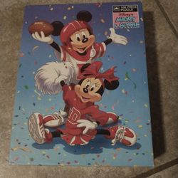 New!  Disney Mickey & Minnie Mouse 100 Piece Puzzle Football Cheerleader