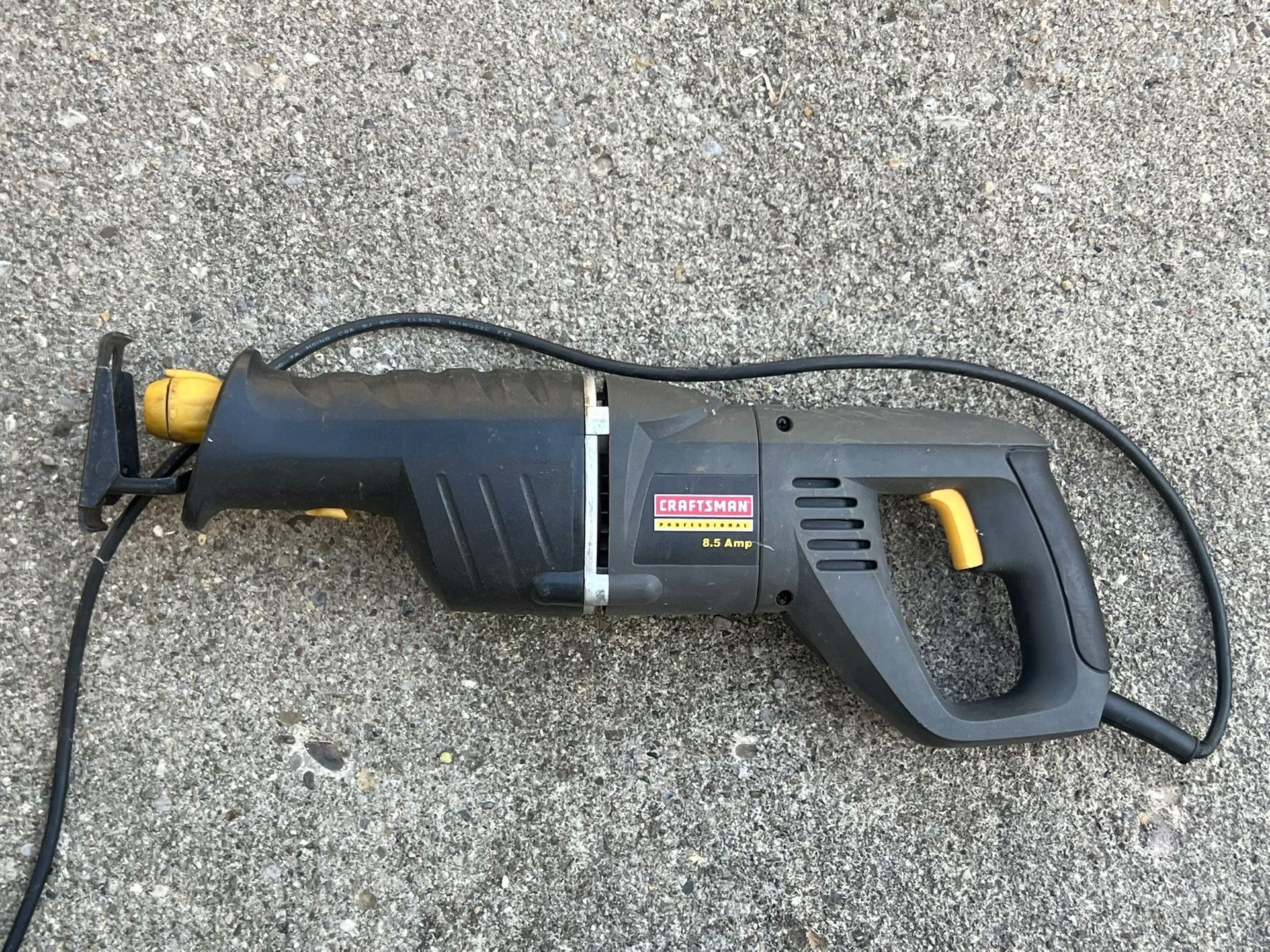 Craftsman 8.5 amp Corded Brushed Reciprocating Saw Tool Only