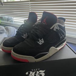 Nike Air Jordan 4 Breds Size 6.5Y 