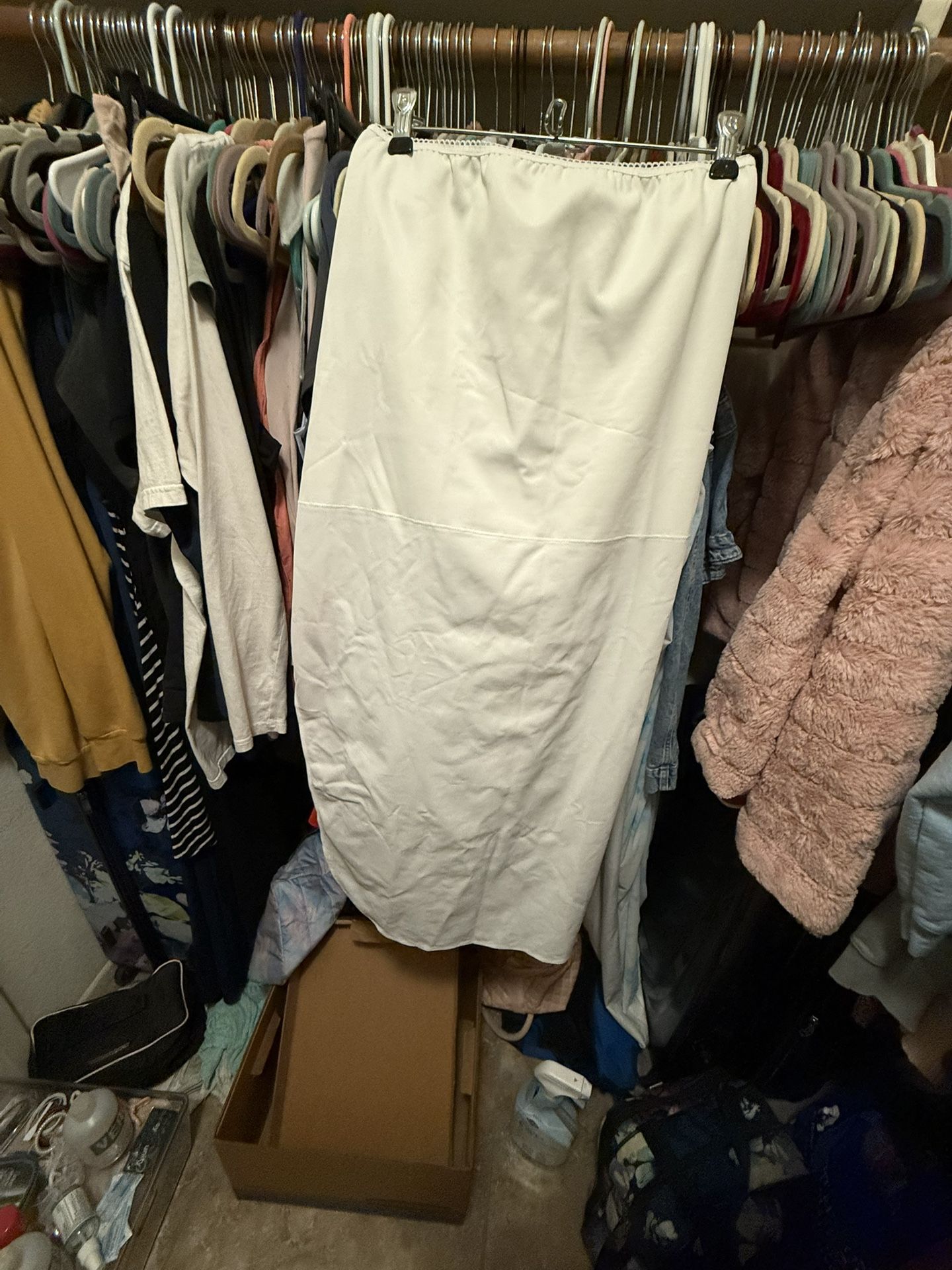 Dress Slip M