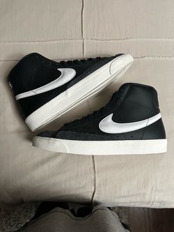 New Nike blazer size 11.5