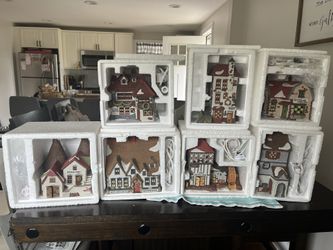 LOT OF 7 DEPT. 56 DICKENS VILLAGE PORCELAIN LIGHTED HOUSES