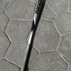 Marucci F5 bat