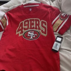 49ers T- Shirt (Small) $15