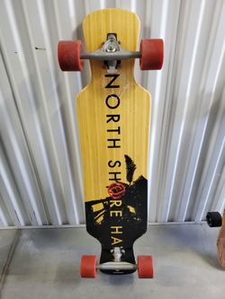Jase boards North Shore Hawaii