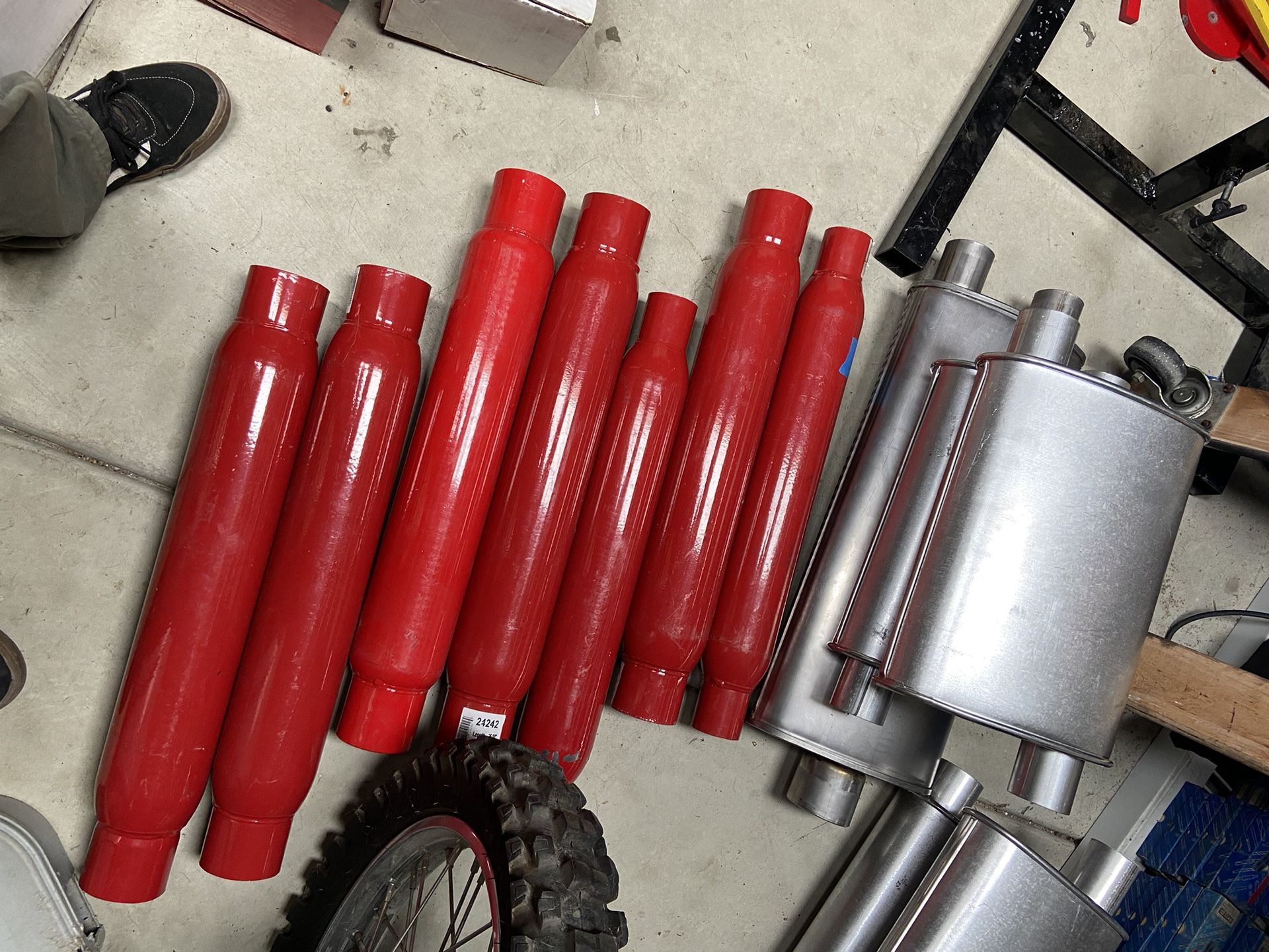 Thrush Glass Pack Muffler, Cherry Bombs