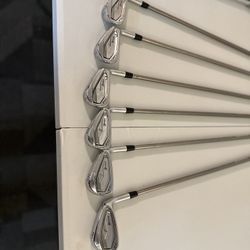 Srixon ZX5 Iron Set