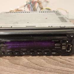 Kenwood eXcelon KDC-X491 Car Stereo – Great Working Condition

Selling a Kenwood eXcelon KDC-X491 single-DIN head unit.
Fully functional and tested. G