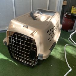 Small dog kennel