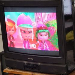 27" CRT Trinitron Color Retro Gaming Television model 1989