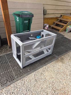 Hamster cage