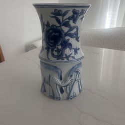 Vase