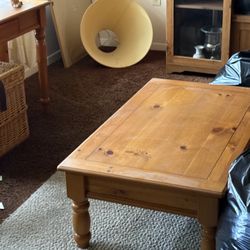 Coffee Table, Console And End Table 