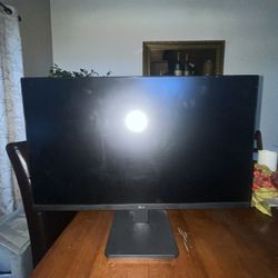 27” LG Monitor