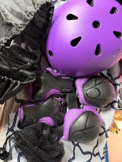 Purple kids helmet set