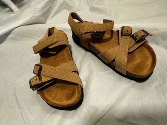 Brown Sandals size 5 in women’s or 8.86 inches