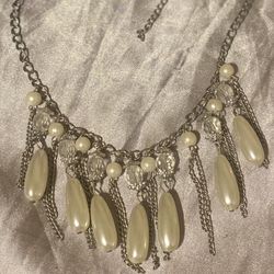 White Necklace With Pearls