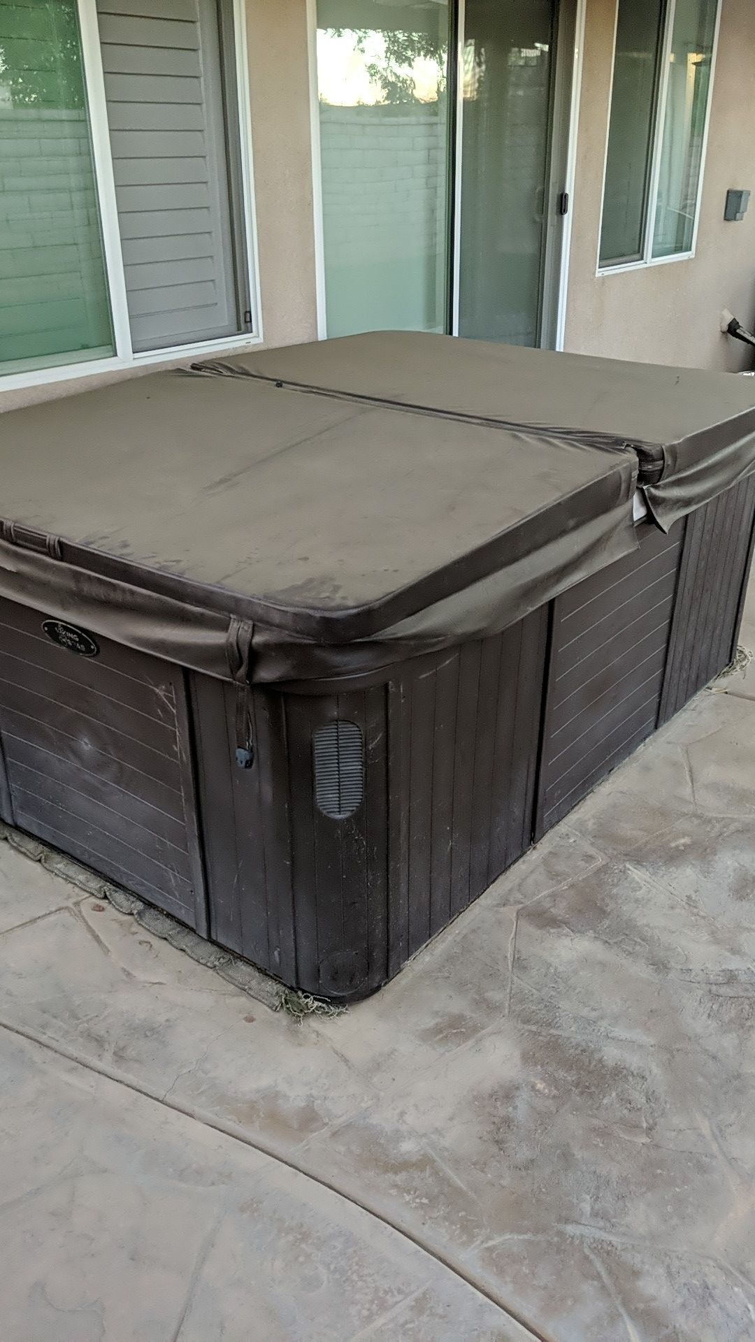 Viking spa/hot tub for Sale in Menifee, CA OfferUp