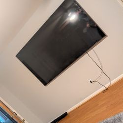 Broken 85 Inch Tv