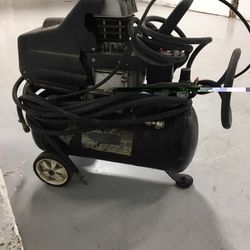 Central Pneumatic Air Compressor 8 Gal 3360 Rpm 115psi