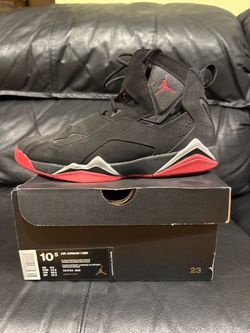 Shoe