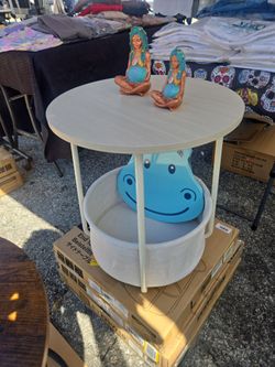 Round Side Table with Storage Basket