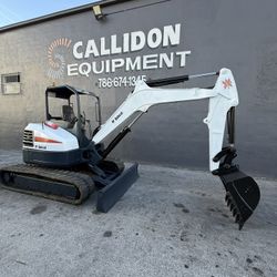 2017 Bobcat E45 Mini Excavator – 35" Digging Bucket