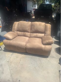 Couch recliner
