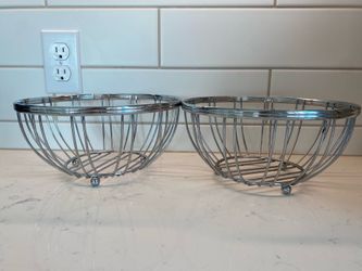 Set of 2 Fruit Bowls
