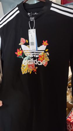 Adidas Dress 👗 Large 