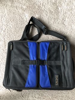 Higher ground laptop bag. Blue. Holds up to a 14 inch computer laptop