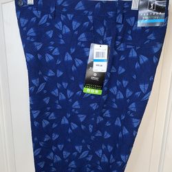 Men’s PGA TOUR GOLF Shorts!!