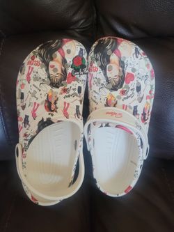 Selena Crocs