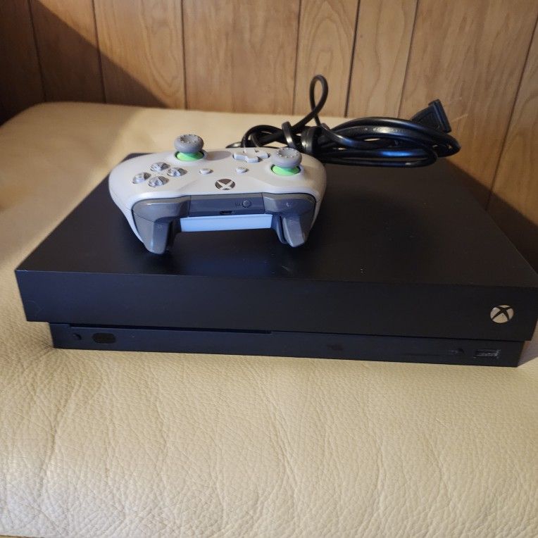 Xbox One X Works Well