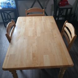 Dinning Table 