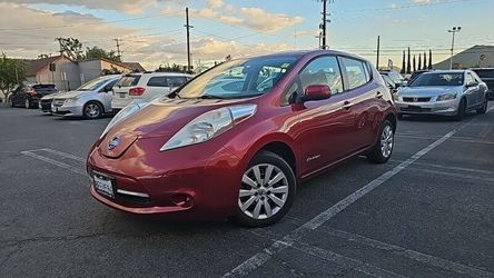2015 Nissan LEAF