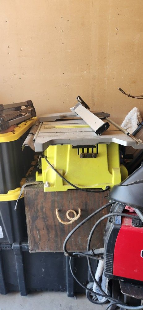 Ryobi table saw w stand