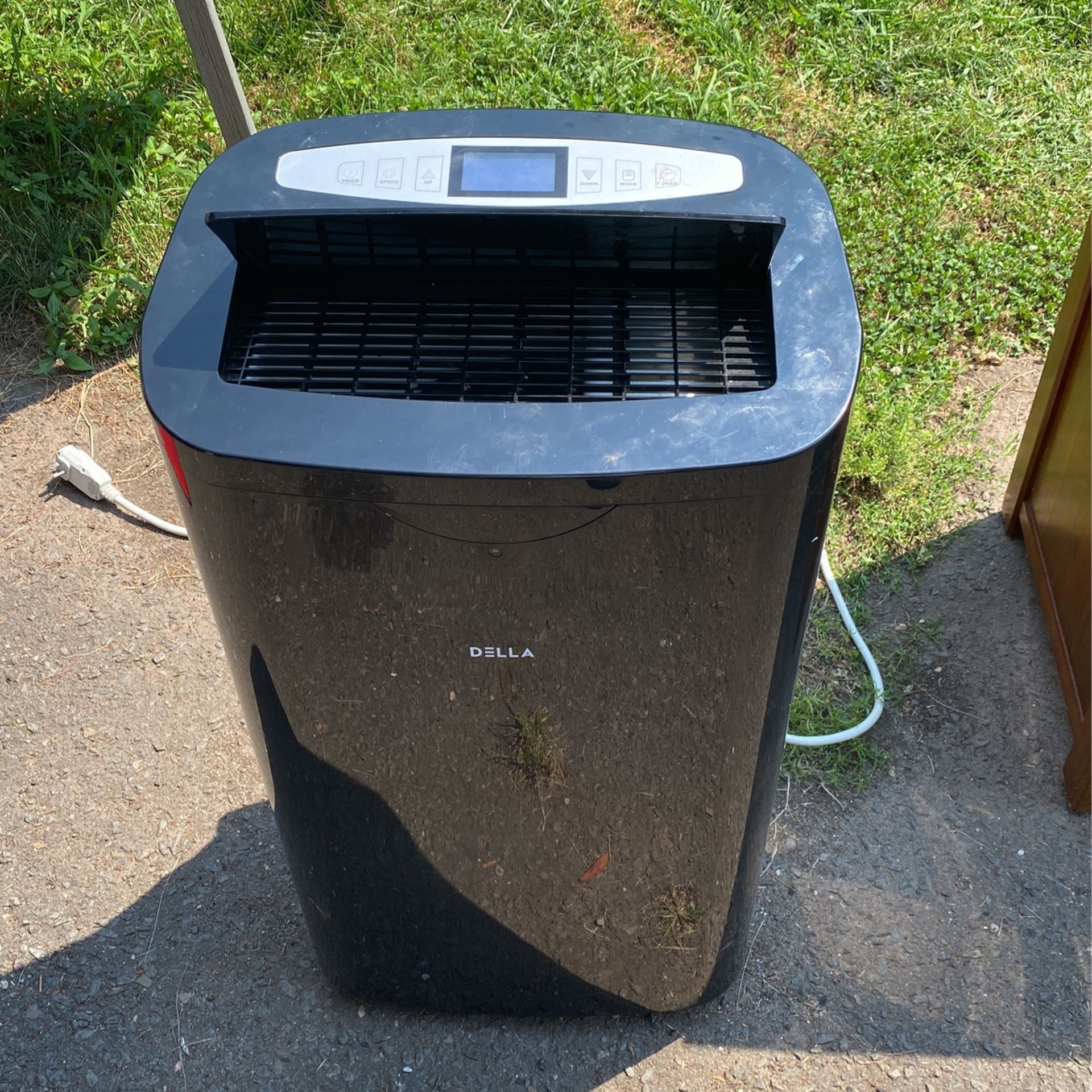 Della BTU Air Conditioner