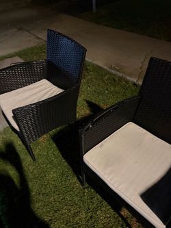 Chairs, GET EM WHILE THEYRE HERE $30