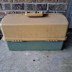Vintage Plano 8600 fishing tackle box double sided locking handles with 6 trays 